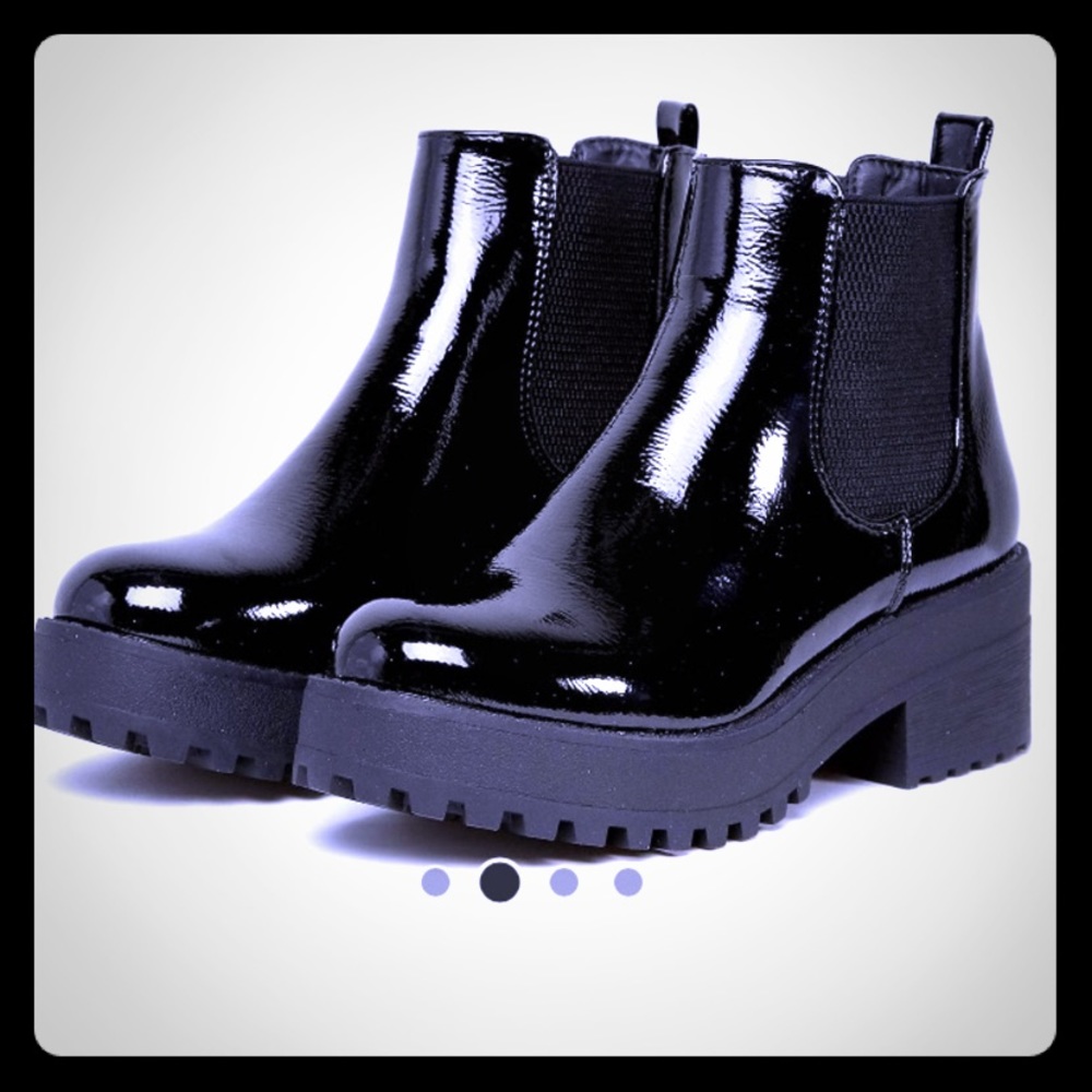 Park Lane Chunky Chelsea Boot